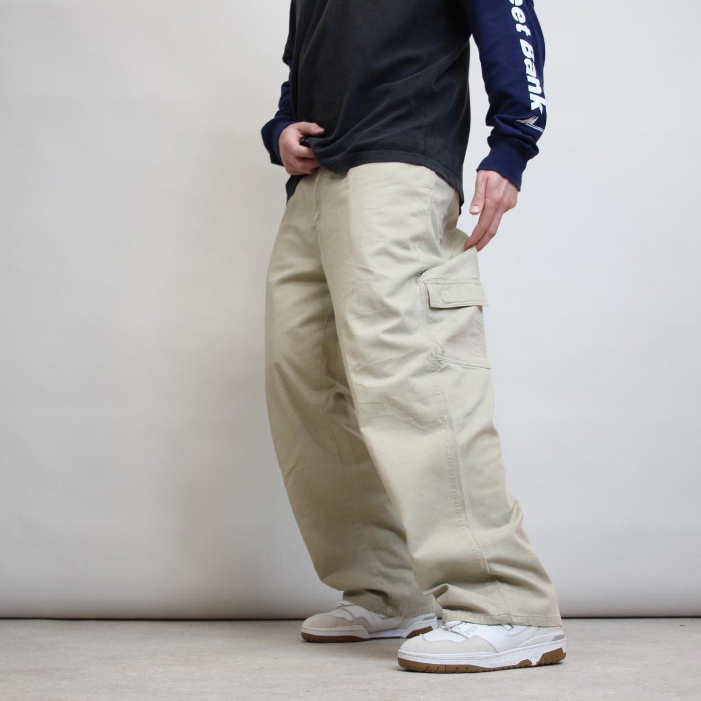 Wrangler cargo pants W36L30 beige loose cargo skater style trousers