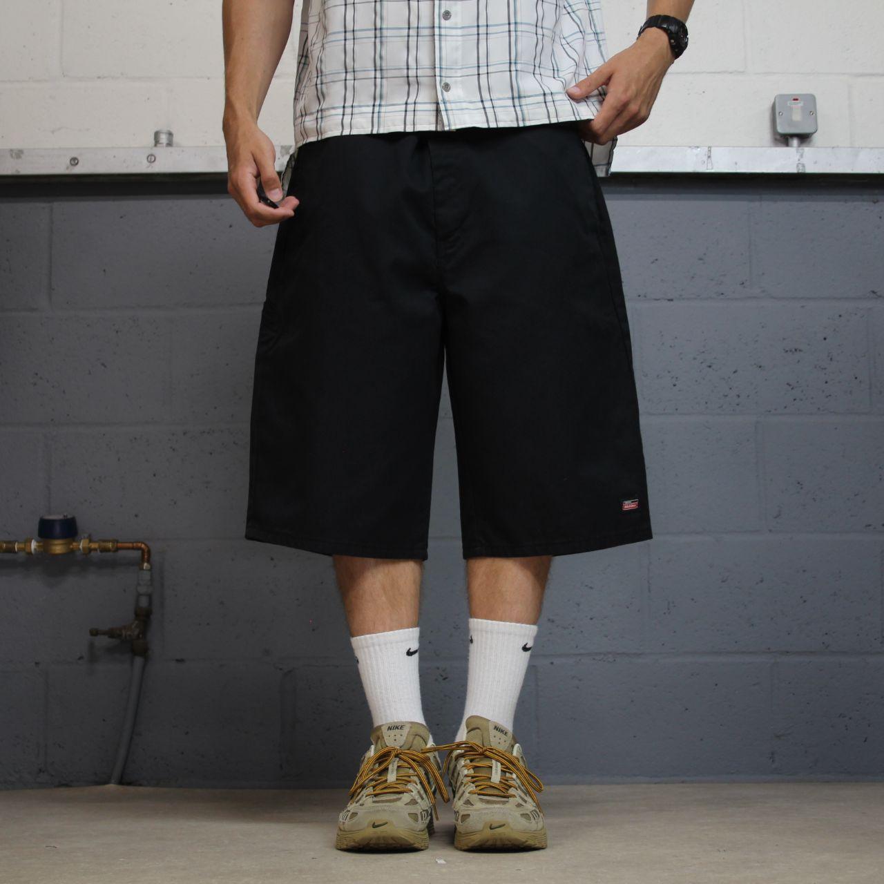 Dickies baggy carpenter chino shorts black Loose long leg skater / surf shorts festival