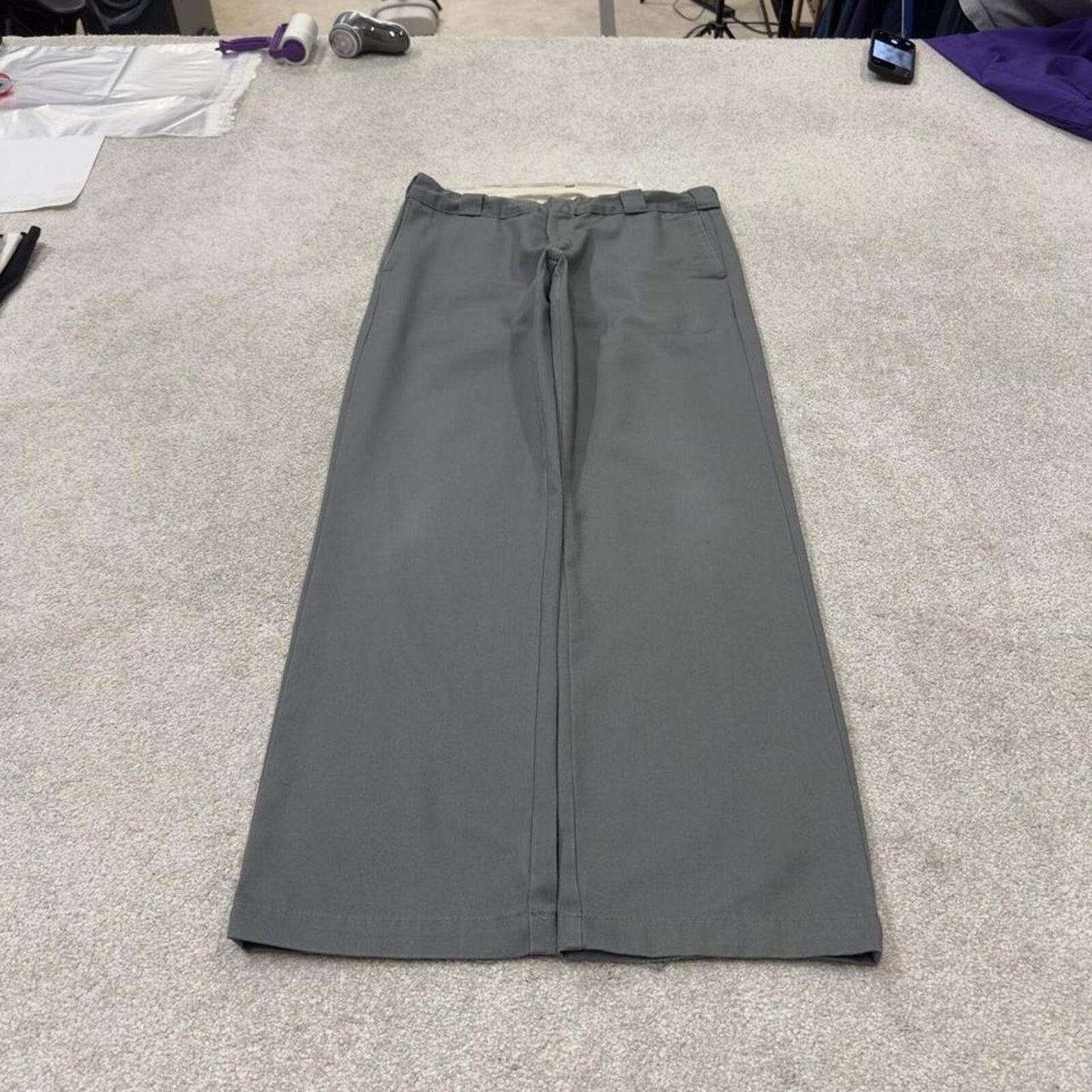 Y2K Carhartt work pants loose grey Loose Master Pant skate style chino trousers