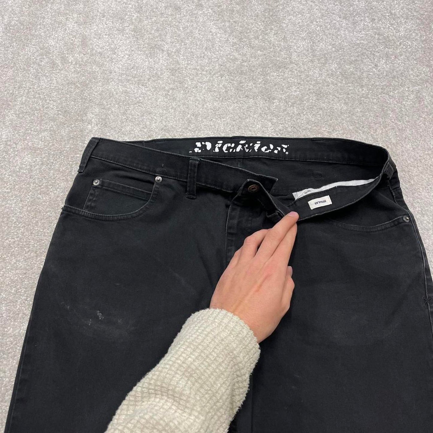 Black Dickies chino skate pants W38L30 straight leg 90s skater work pants loose American workwear