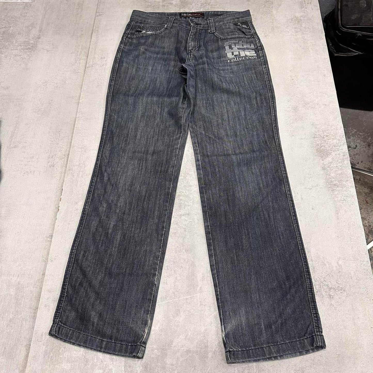 Blue Fubu jeans W30L32 denim y2k hip hop pants elasticated detail embroidered design