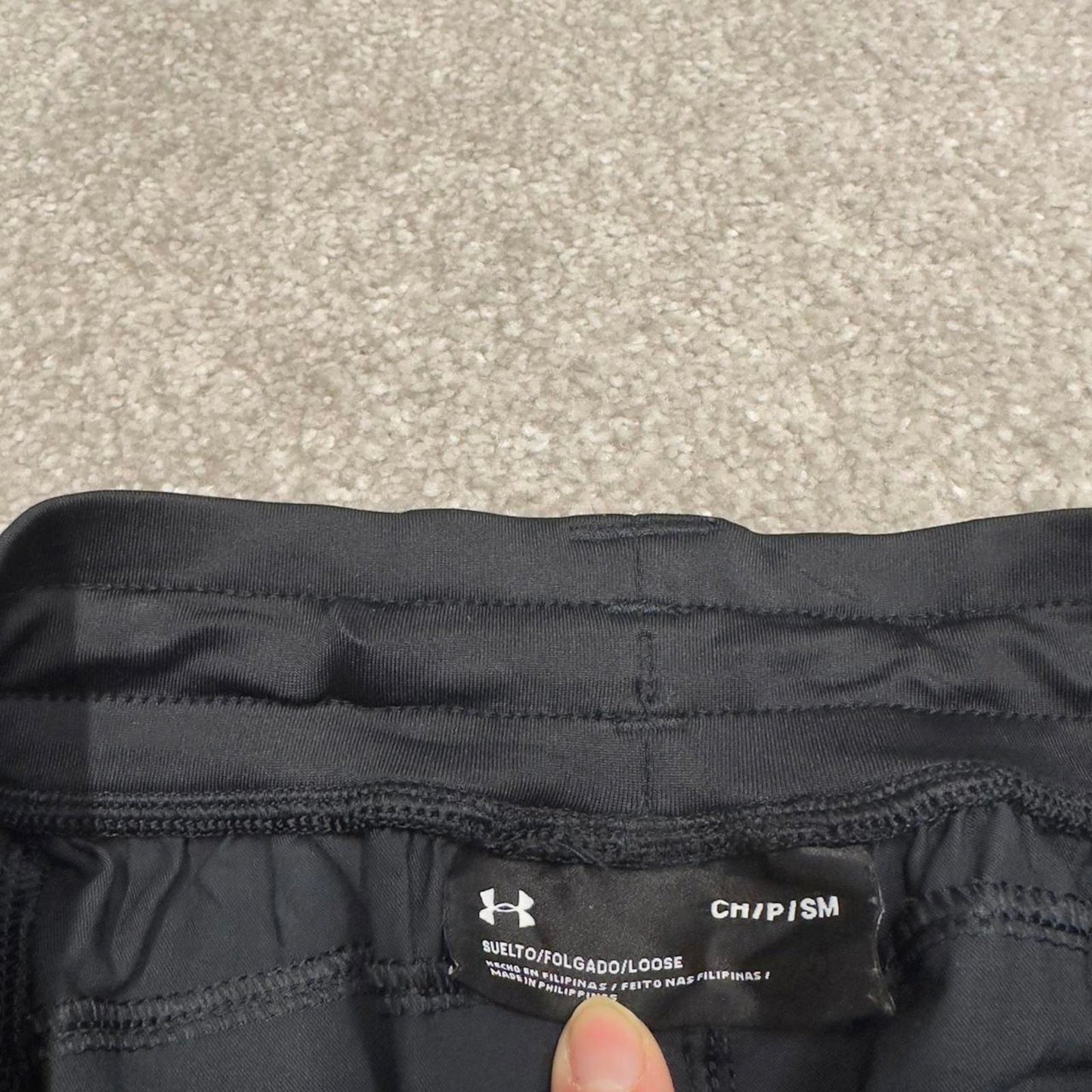 00s Under Armour tracksuit bottoms y2k small black joggers print logos gym wear trackies
