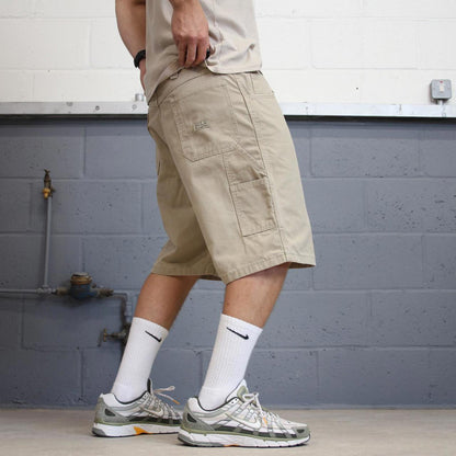 Mens baggy Wrangler carpenter Shorts W36