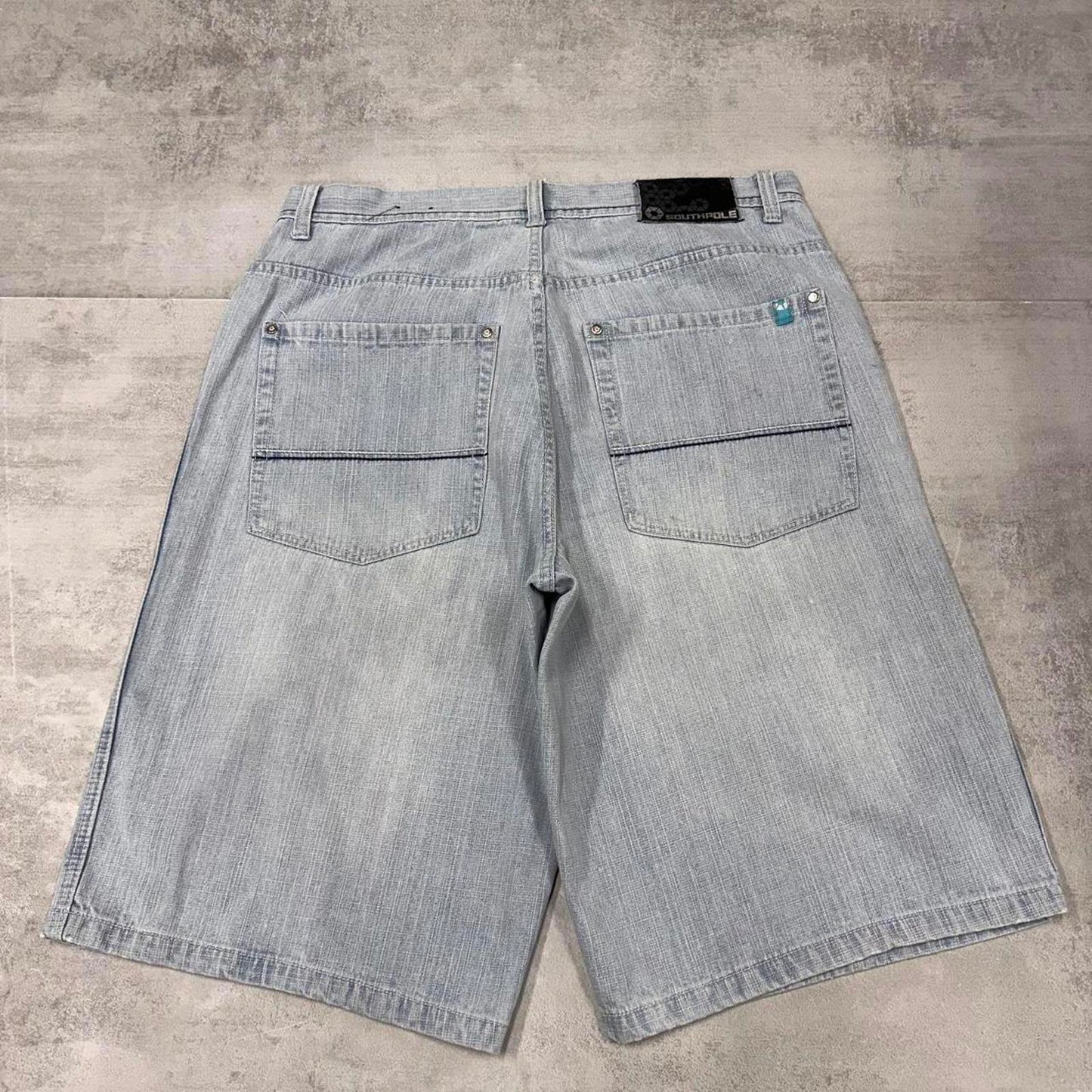 Baggy Southpole jorts W38