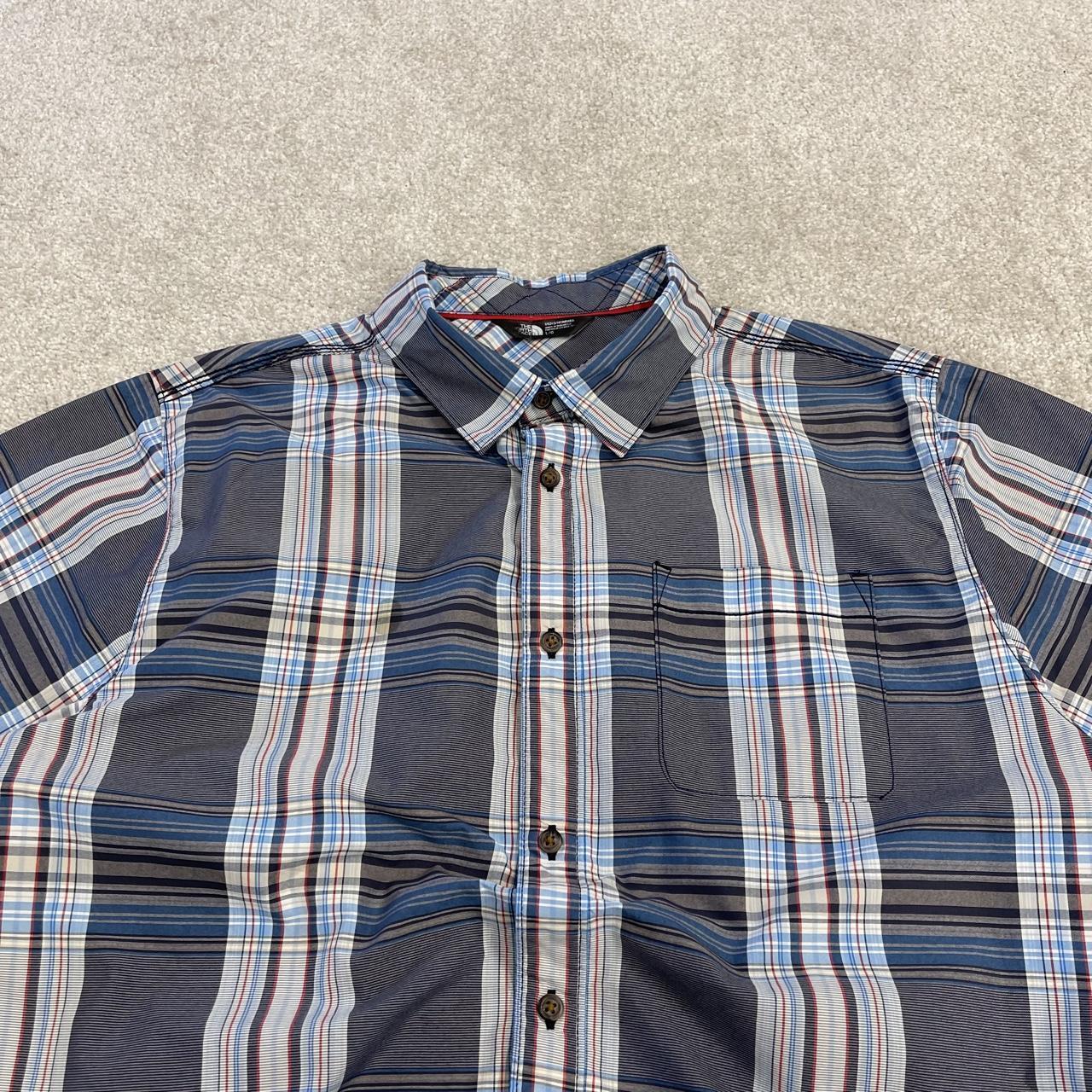 North Face checkered short sleeve shirt grey navy TNF Festival style surf check shirt