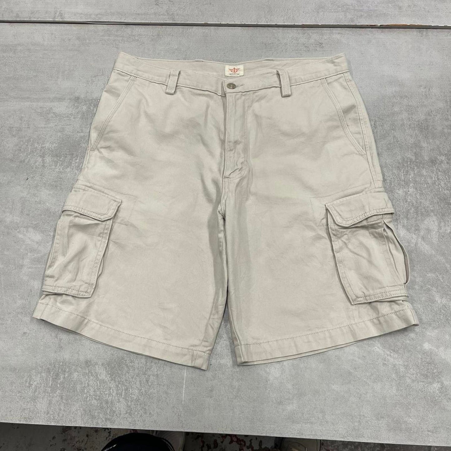 Dockers cargo shorts W34