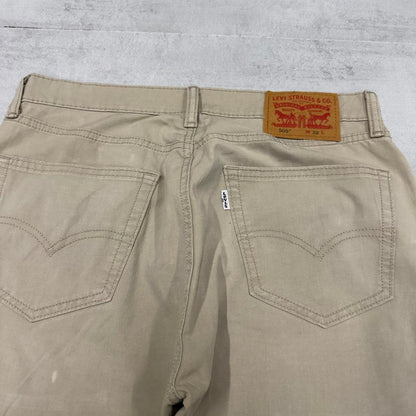 Mens Beige Levis shorts W32
