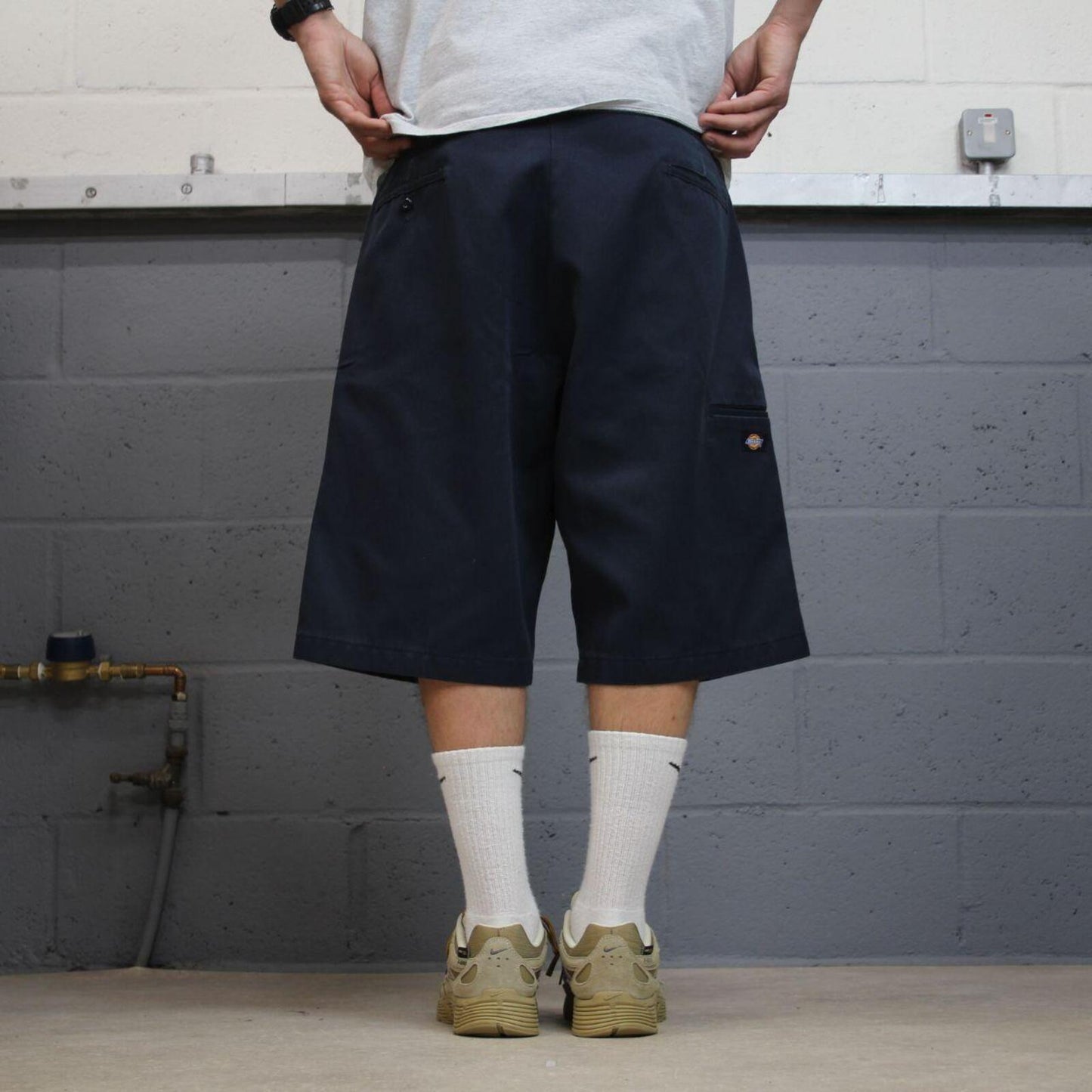 Dickies baggy chino shorts carpenter navy Chino style skater shorts long wide leg festival
