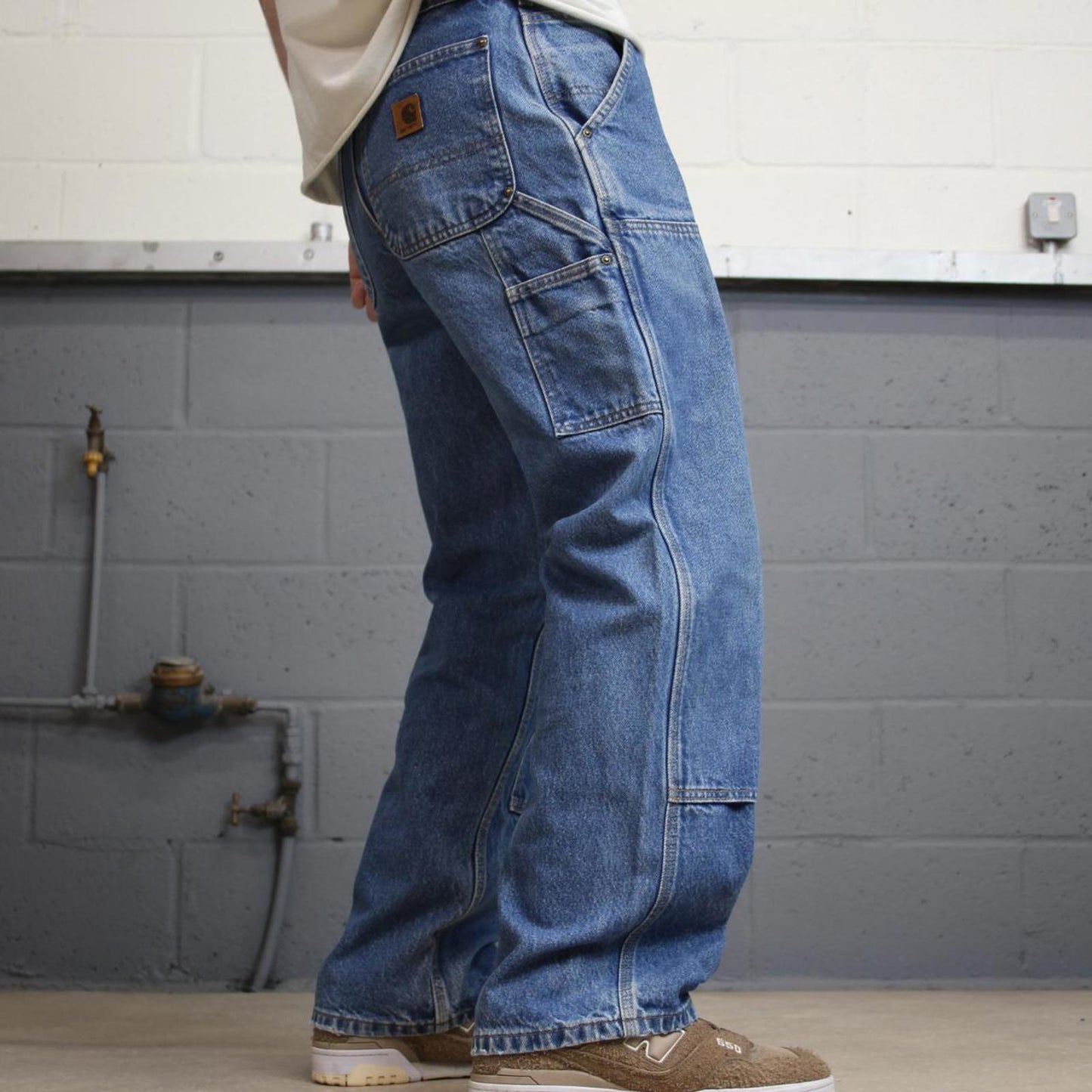 Baggy blue Carhartt double knee carpenter jeans W38L32 90s style thick denim wide leg cargos