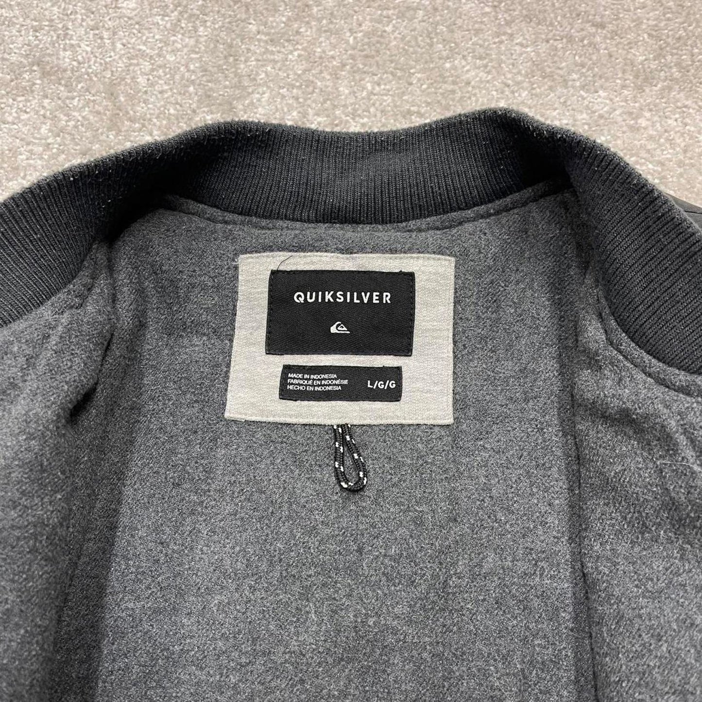Y2K Quiksilver technical bomber jacket grey Fleece lined windbreaker bomber coat