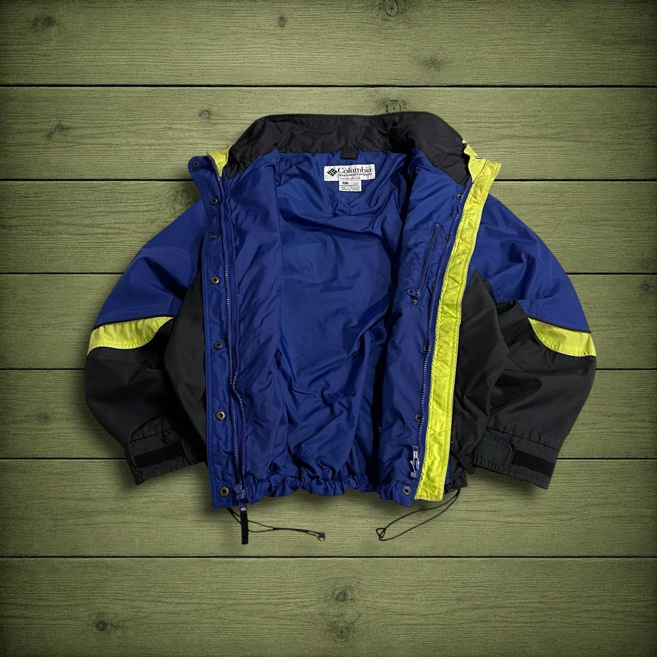 Columbia windbreaker tech jacket y2k women's navy black retro colour block paneled technical coat