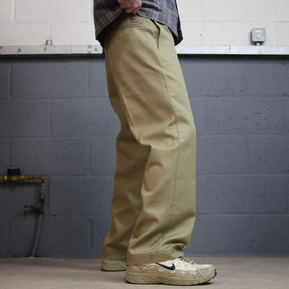Vintage Dickies 874 work pants y2k khaki Original fit chino surf skate style trousers