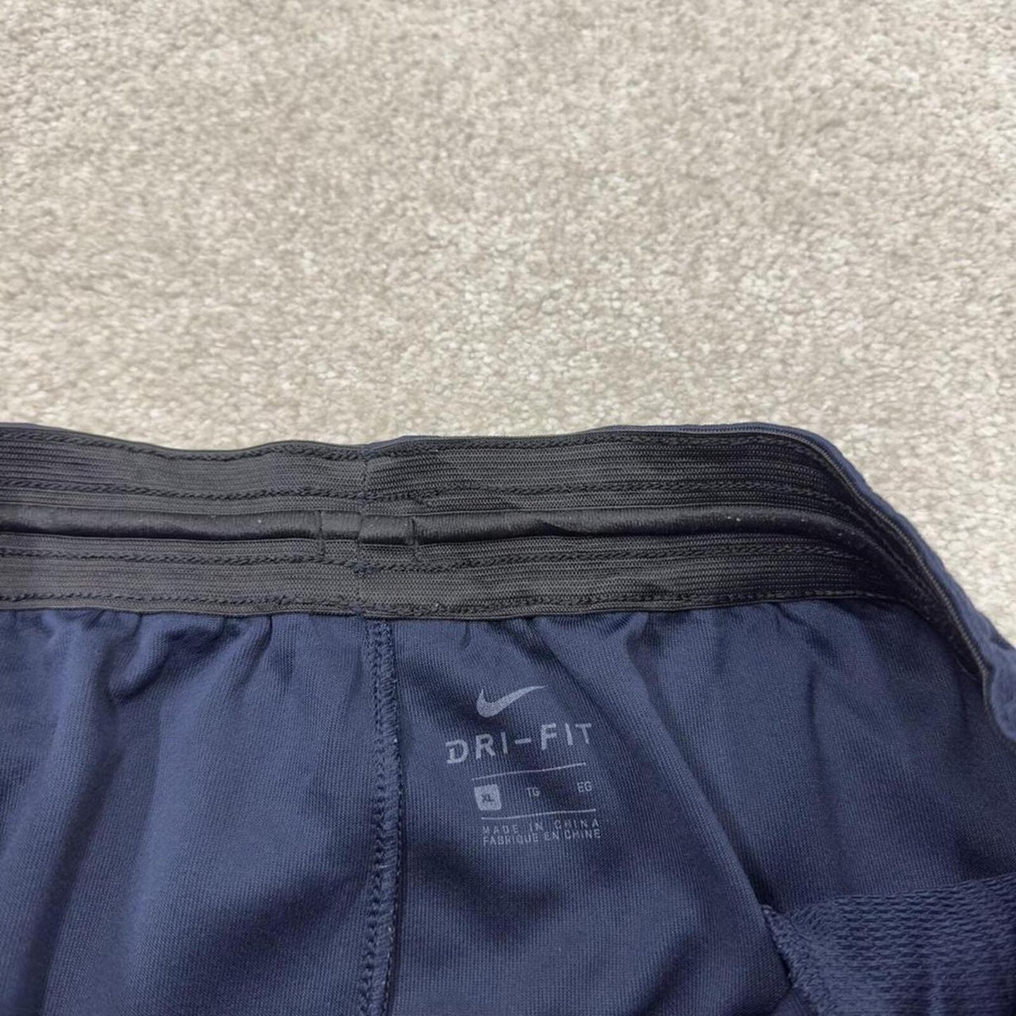 Baggy Nike basketball sports shorts y2k navy Sierra Canyon basketball comfy floaty summer gym shorts