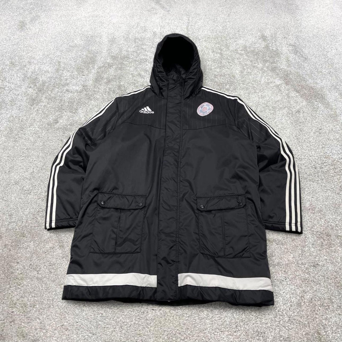 00s long Adidas park jacket y2k style L men's black full zip padded overcoat technical