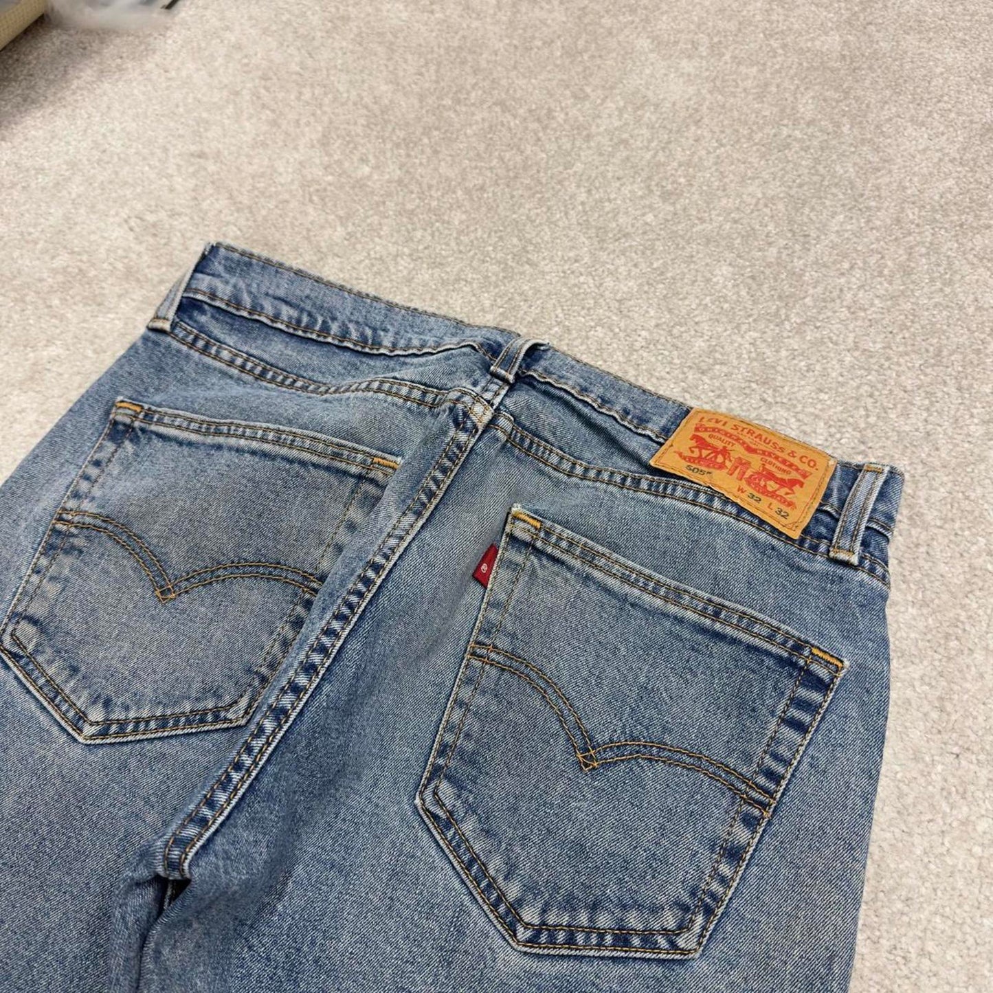 Vintage y2k Levis 505  jeans blue Casual style 5 pocket straight leg denim pants