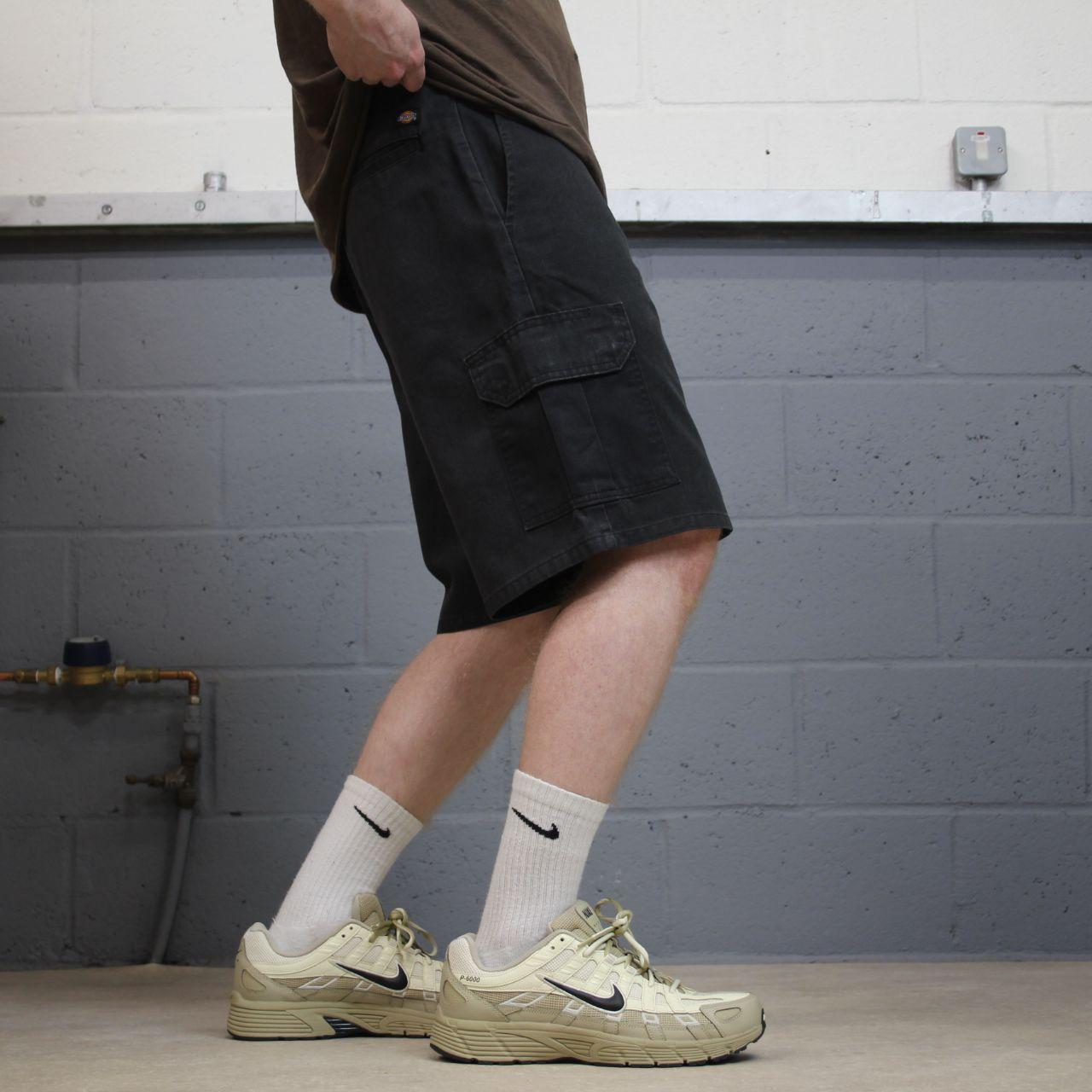 Dickies cargo chino shorts black Twill chino style skater shorts loose leg festival