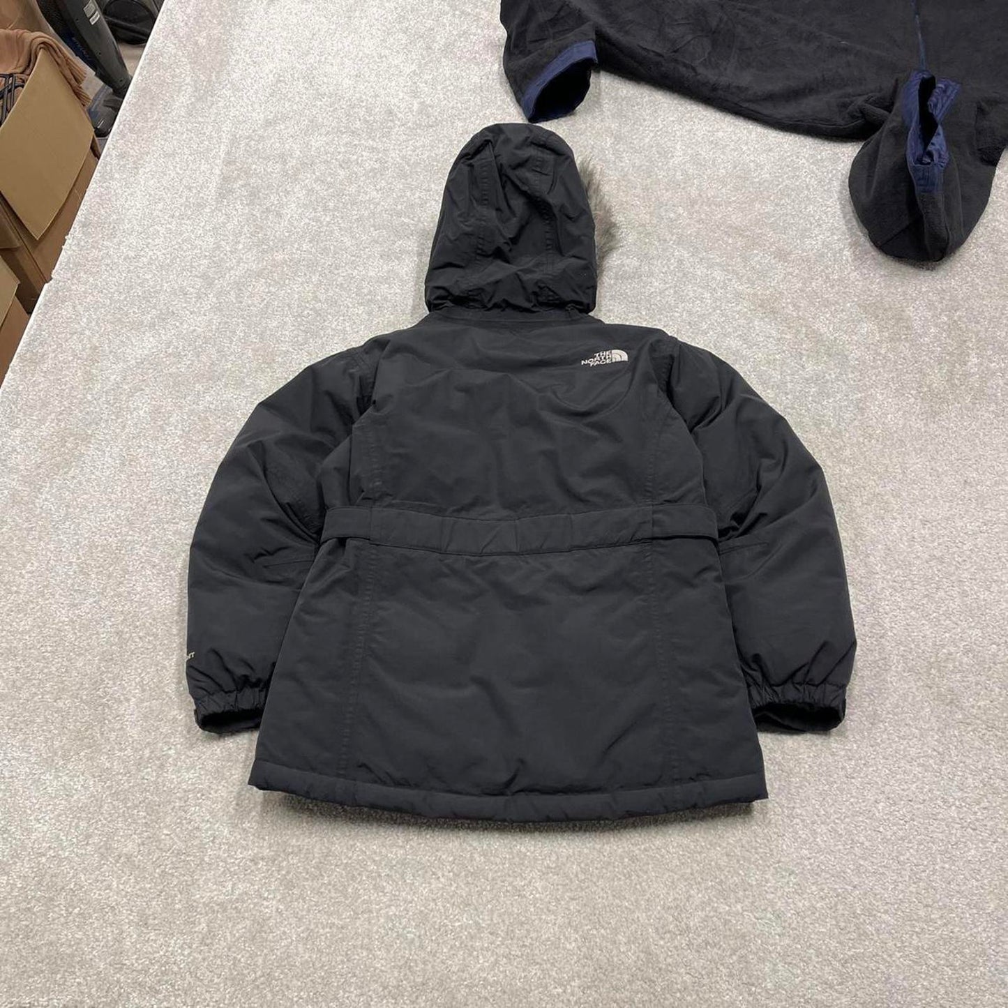 North Face HyVent puffer jacket L girls black y2k 00s style tech windbreaker autumn winter