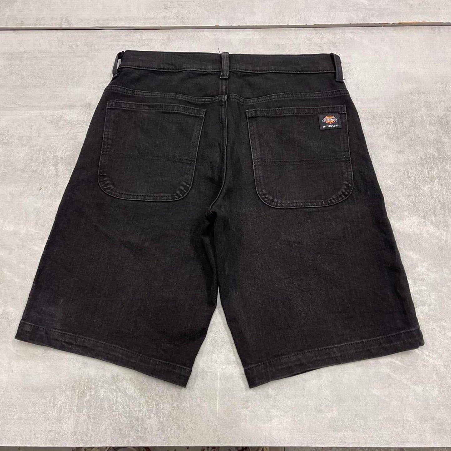 Black Dickies Skateboarding jorts W32 denim 90s style skater jean shorts