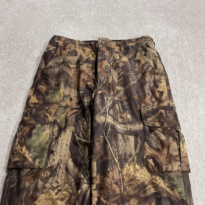 Cabela's baggy camo cargo pants Y2K khaki Advantage tree camouflage pattern insulated outdoors