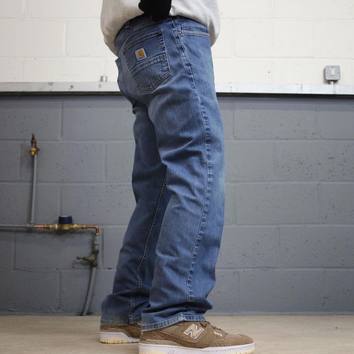 Vintage Carhartt jeans blue denim W36L30 90s skater style straight leg 5 pocket jeans workwear