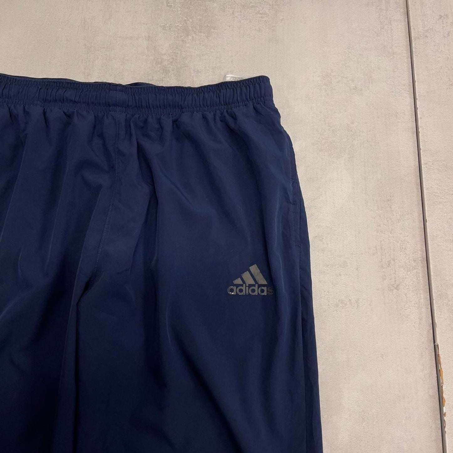 Adidas tracksuit bottoms XL navy loose y2k joggers print logo