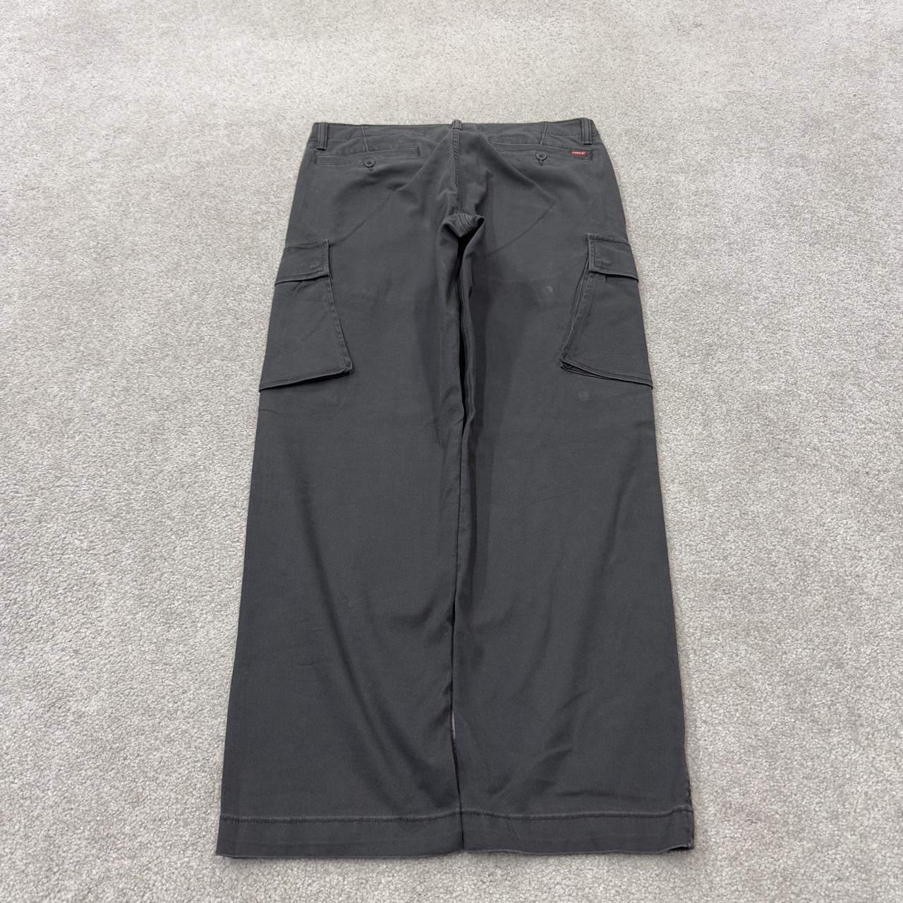 Levi’s cargo pants y2k W32L30 grey Straight leg utility skater style pants