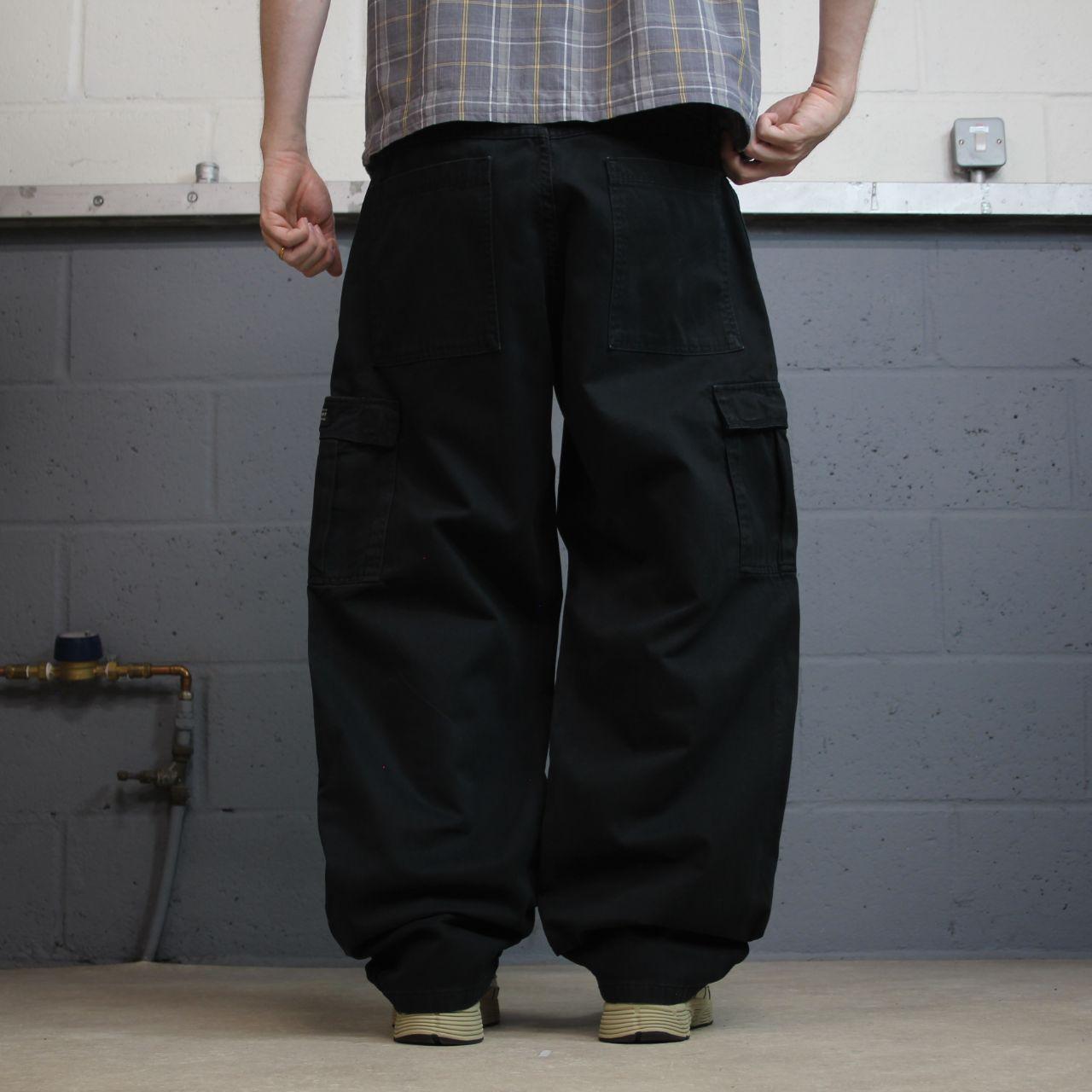 Wrangler baggy cargo pants y2k W36L32 black Loose fit wide leg skater work pants