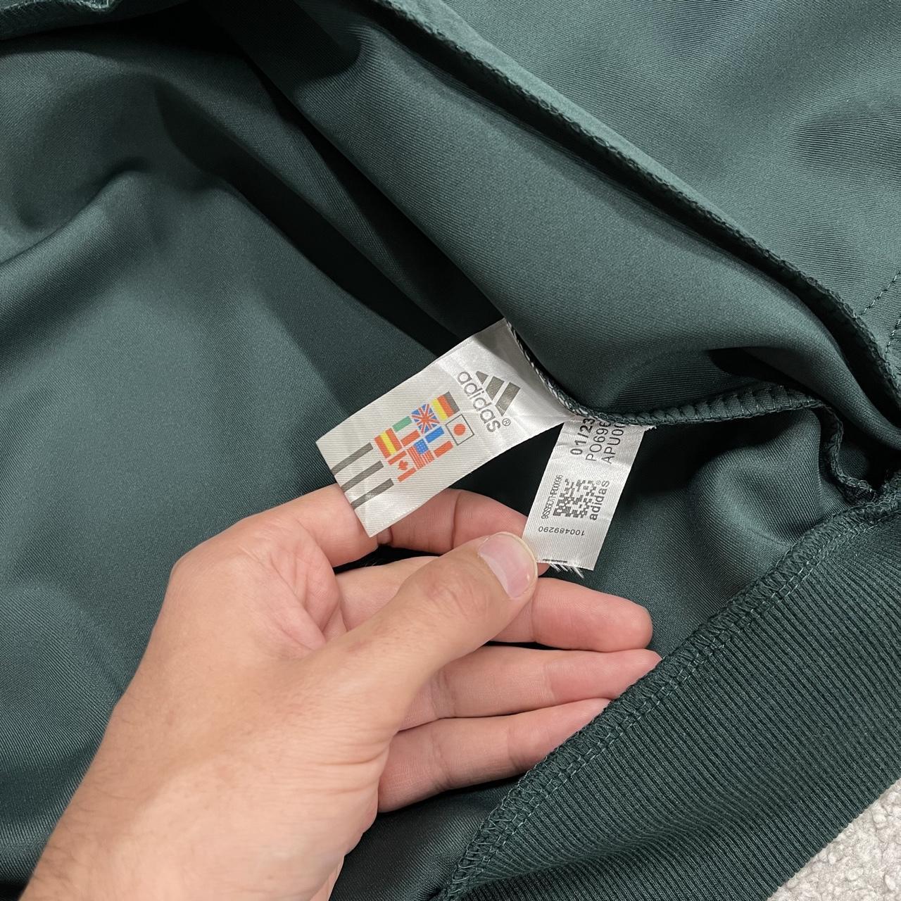 Y2K Adidas track top jacket embroidered green XL men’s Sporty tracksuit stripes, logos, zip pockets