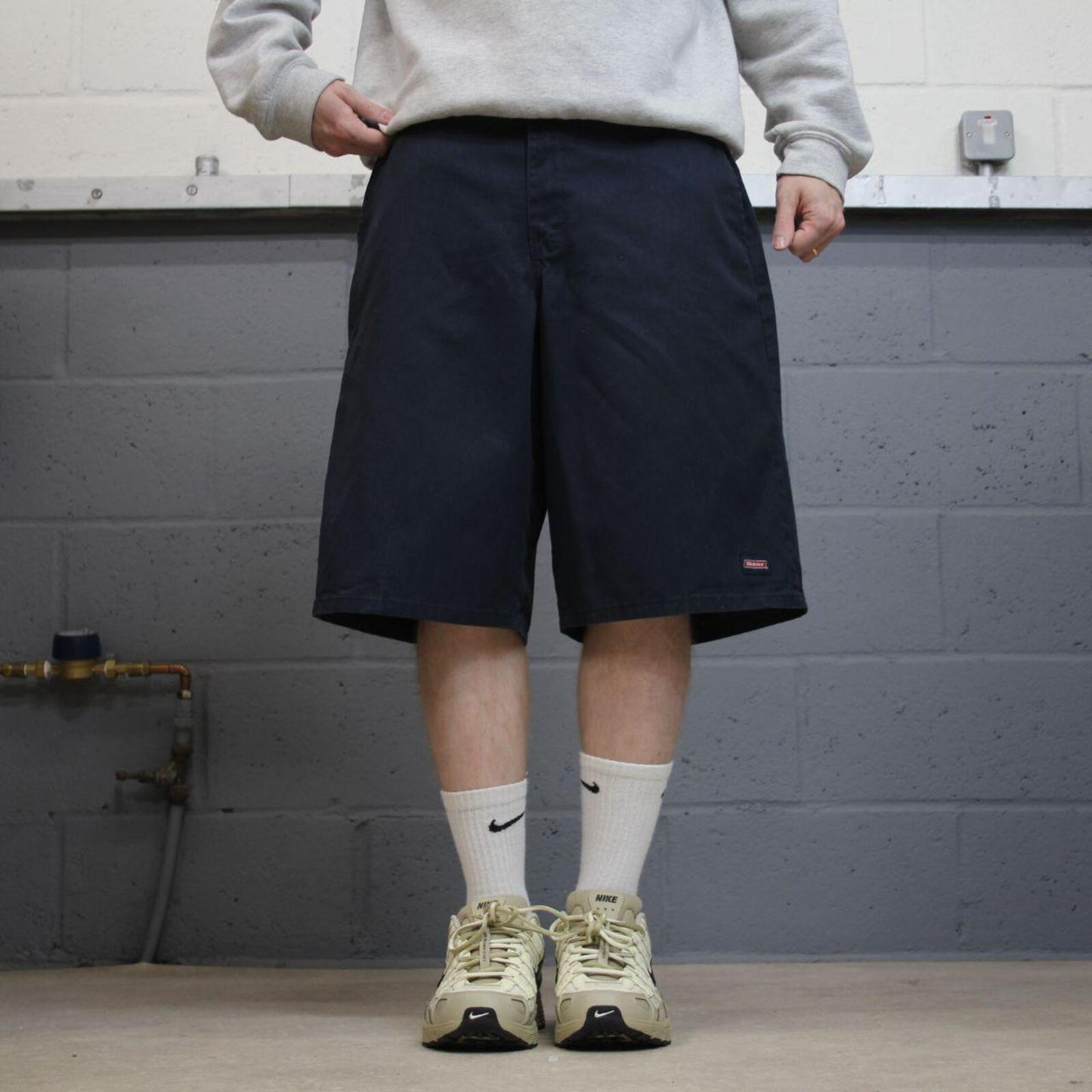 Baggy Dickies carpenter shorts long leg navy Twill chino skater style shorts loose long leg
