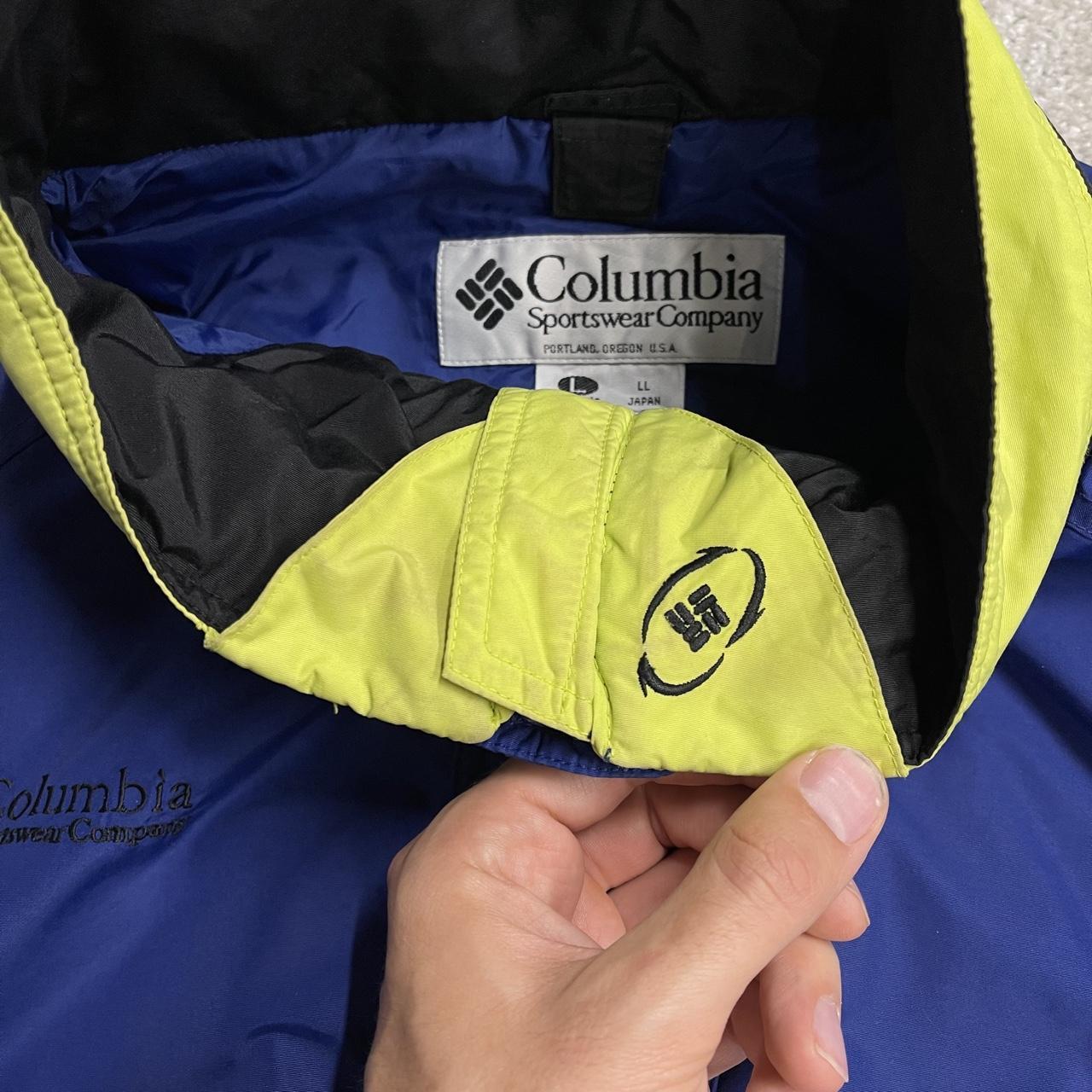 Columbia windbreaker tech jacket y2k women's navy black retro colour block paneled technical coat