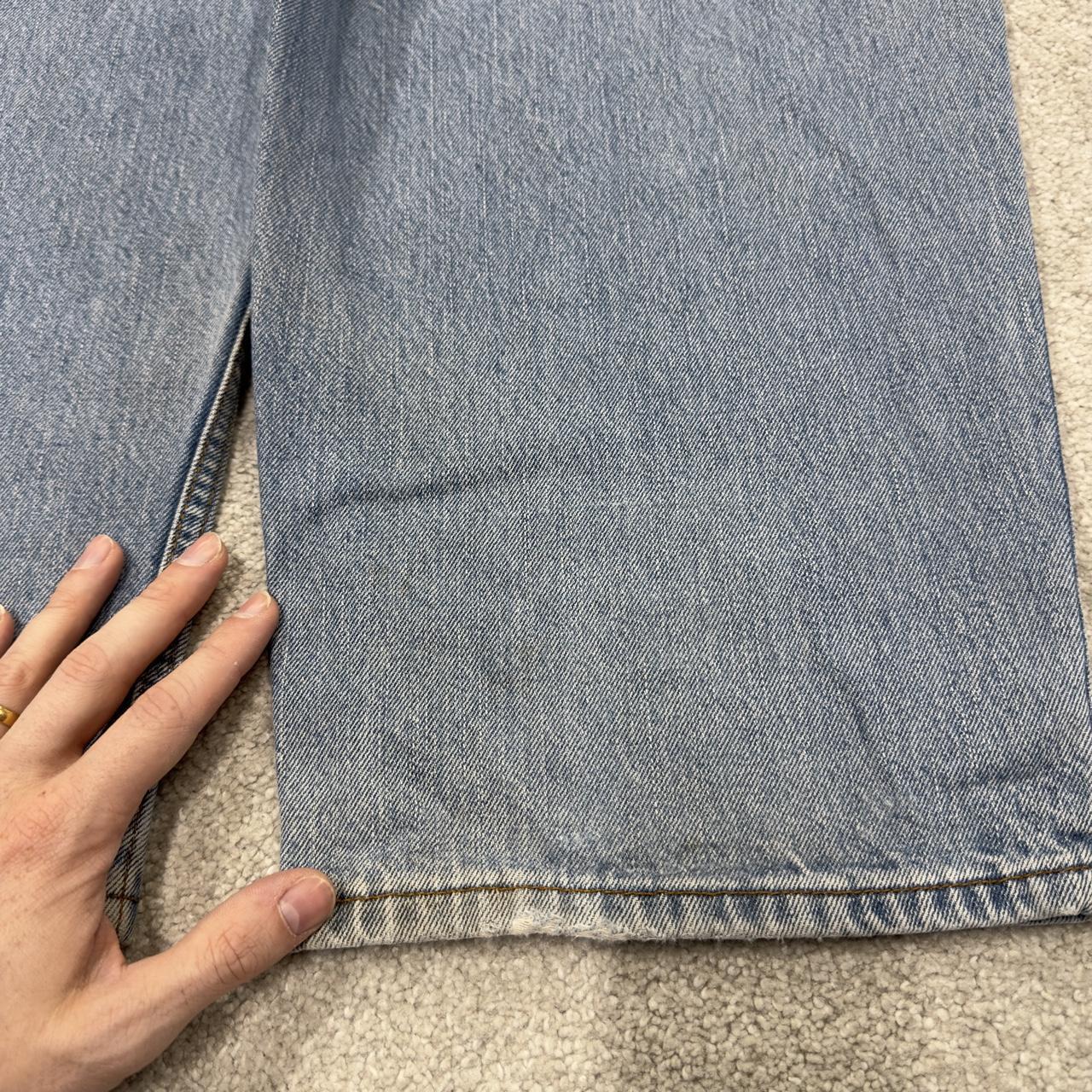 Baggy Levi’s 560 jeans y2k W40L30 blue Loose leg comfort fit denim 2000s style red tab logo jeans