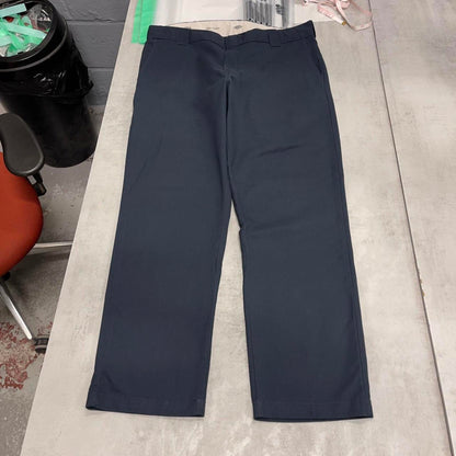 Navy Dickies pants W38L32 twill chino style slim taper skater pants