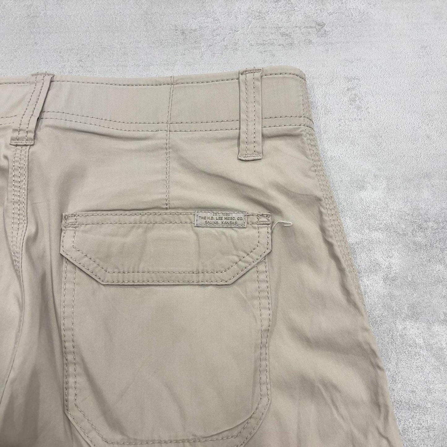 Loose mens Lee cargo shorts W29