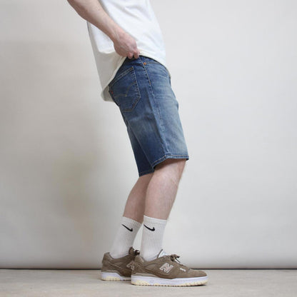 Mens Levi’s jorts W33