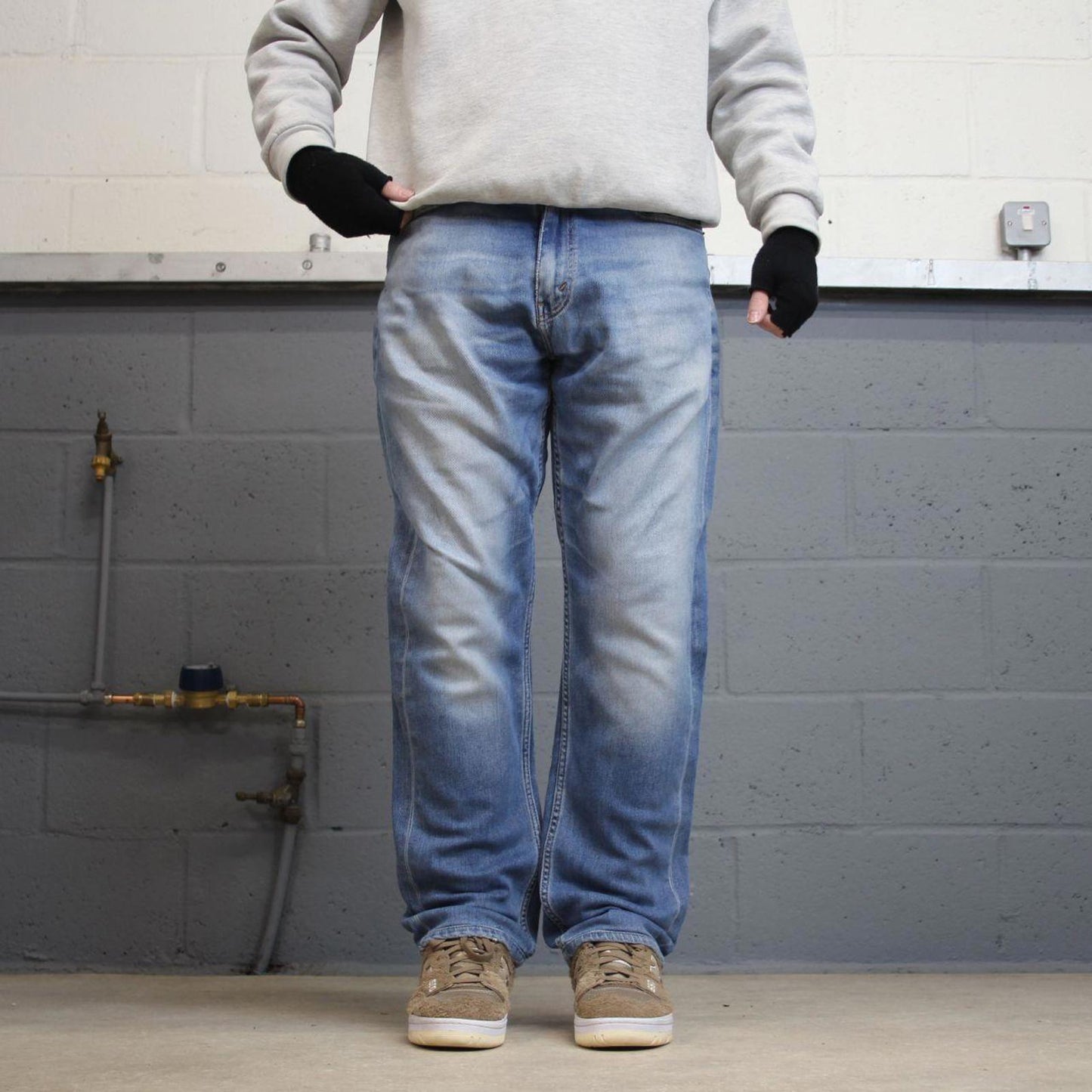 Blue Levis 505 jeans W36L30 straight leg y2k style pants red tab logo