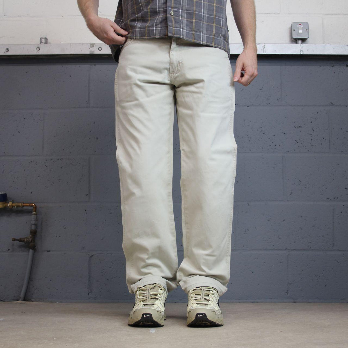 Wrangler straight leg stretch jeans y2k beige