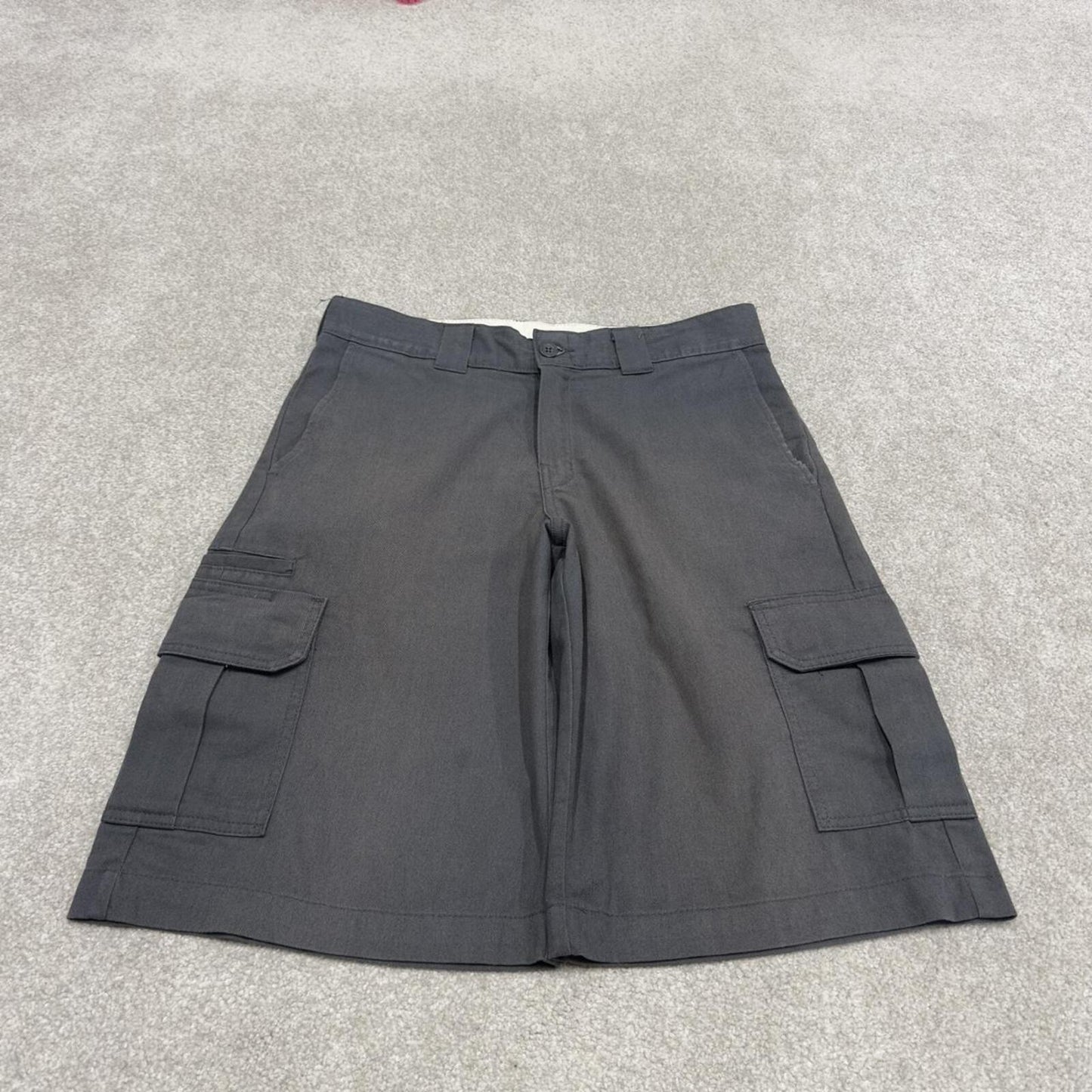 Dickies cargo chino shorts relaxed grey twill style chino skater shorts loose leg festival shorts