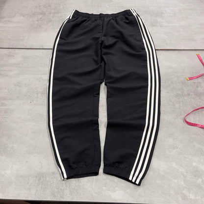Black Adidas joggers L y2k style sportswear track pants side stripe design