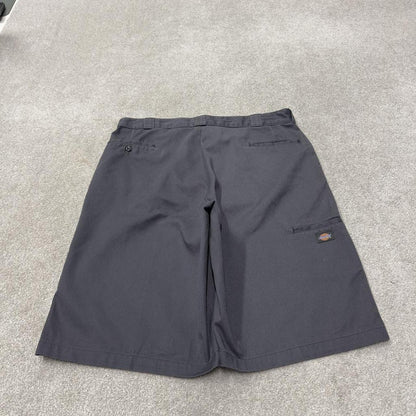 Dickies baggy chino shorts carpenter grey Chino style skater shorts long wide leg festival