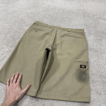 Dickies baggy chino shorts carpenter khaki Chino style skater shorts long wide leg festival