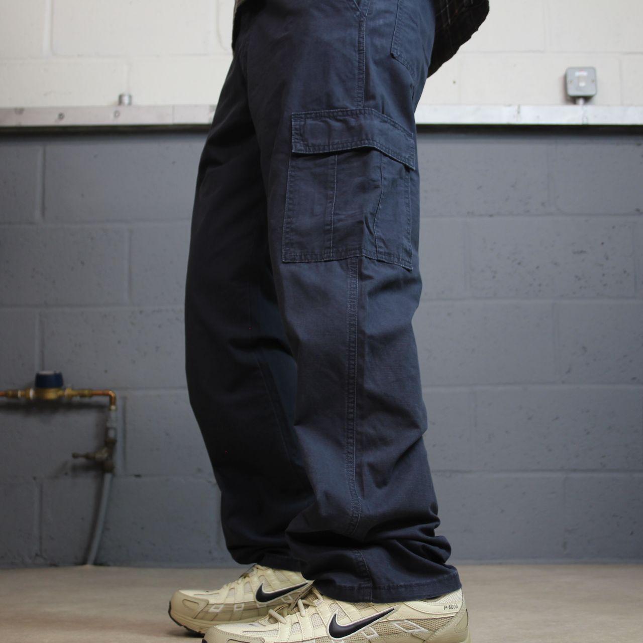 Wrangler chino cargo pants y2k W32L32 navy Straight leg skater work pants
