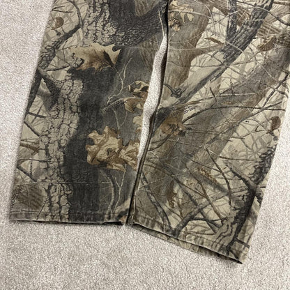 Wrangler Realtree camo jeans y2k khaki Straight leg hardwoods Realtree forest camouflage pants
