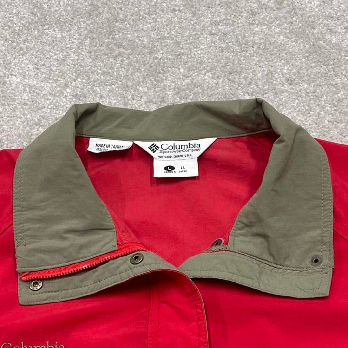 00s Columbia technical jacket Women’s L y2k style red lightweight windbreaker autumn