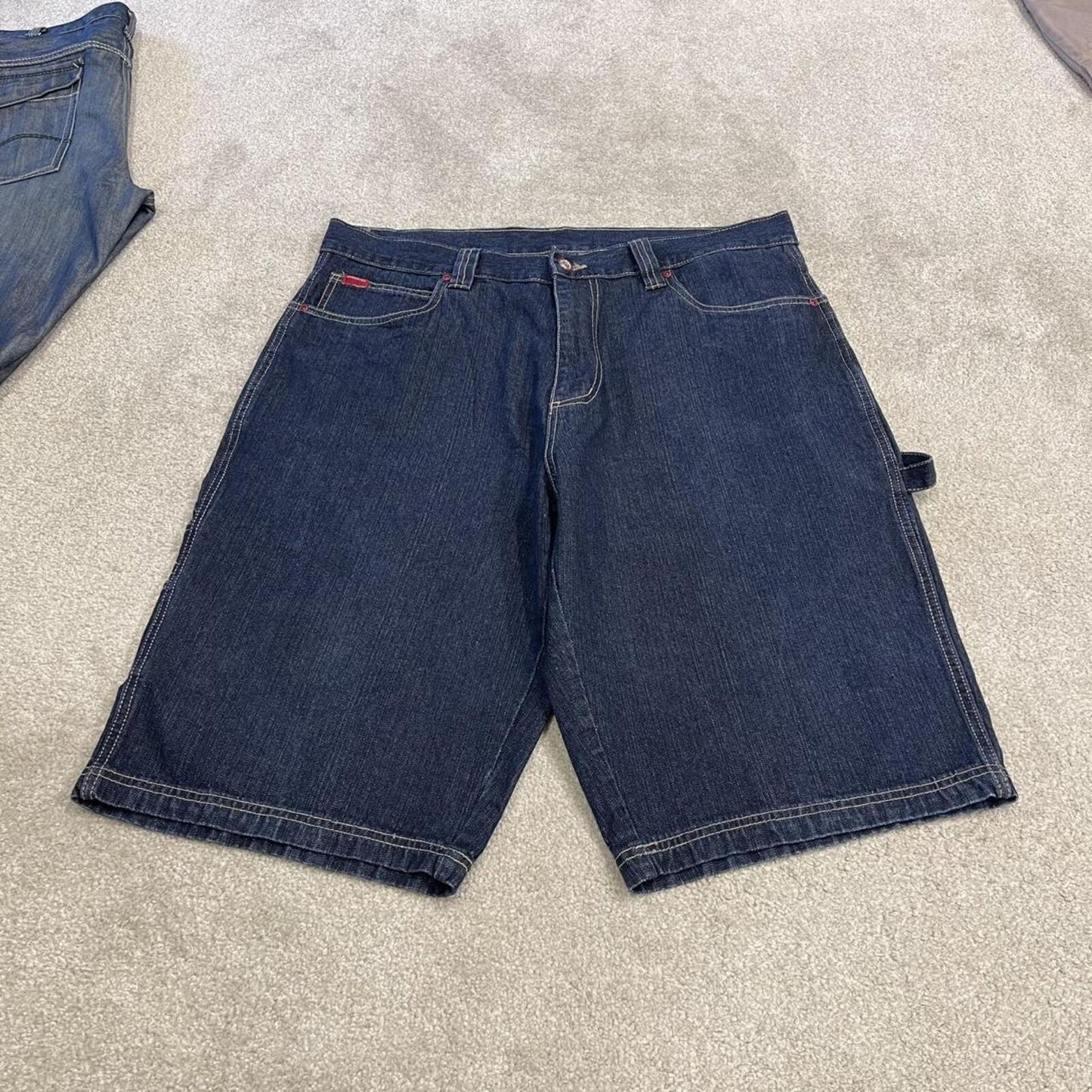FUBU baggy denim carpenter shorts y2k navy Thick denim cargo festival shorts with details