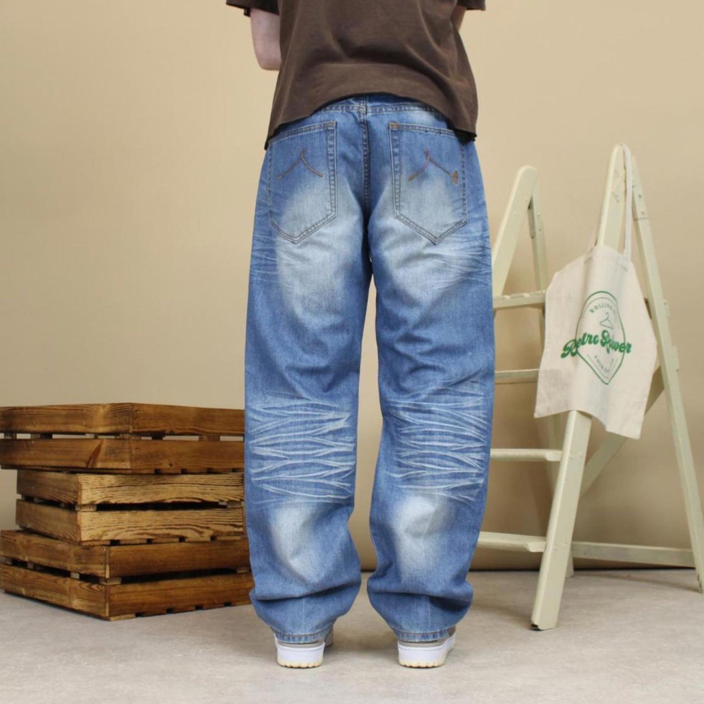 Blue embroidered Rocawear jeans W36L32 y2k style denim rap skate