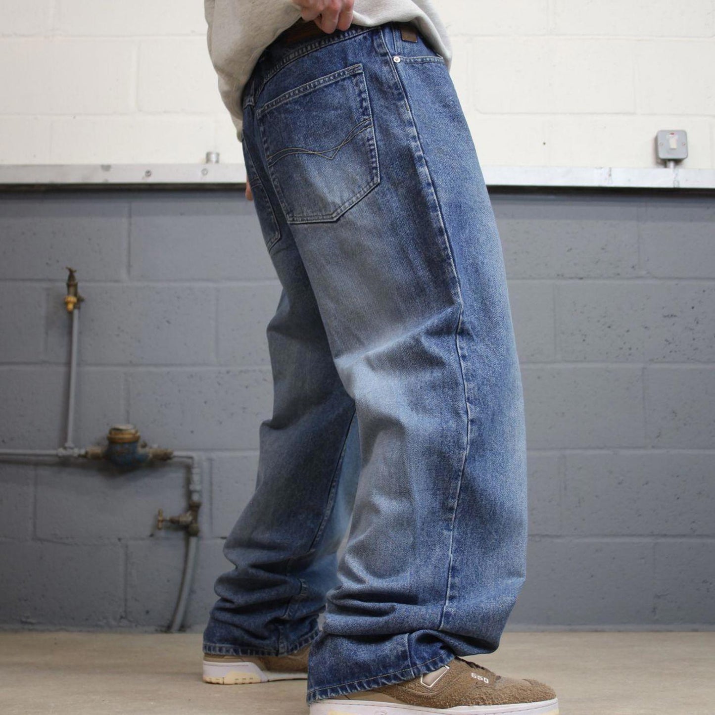 Tuff baggy jeans W36L32 loose wide leg blue denim y2k style skater pants casual wear autumn