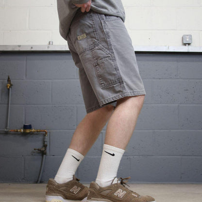 Wrangler Y2K carpenter skate shorts W34 grey loose canvasy summer festival shorts