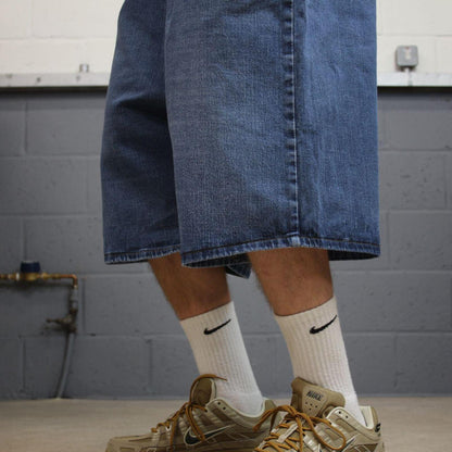 Wrangler baggy denim jean shorts blue Loose wide leg skater style jorts