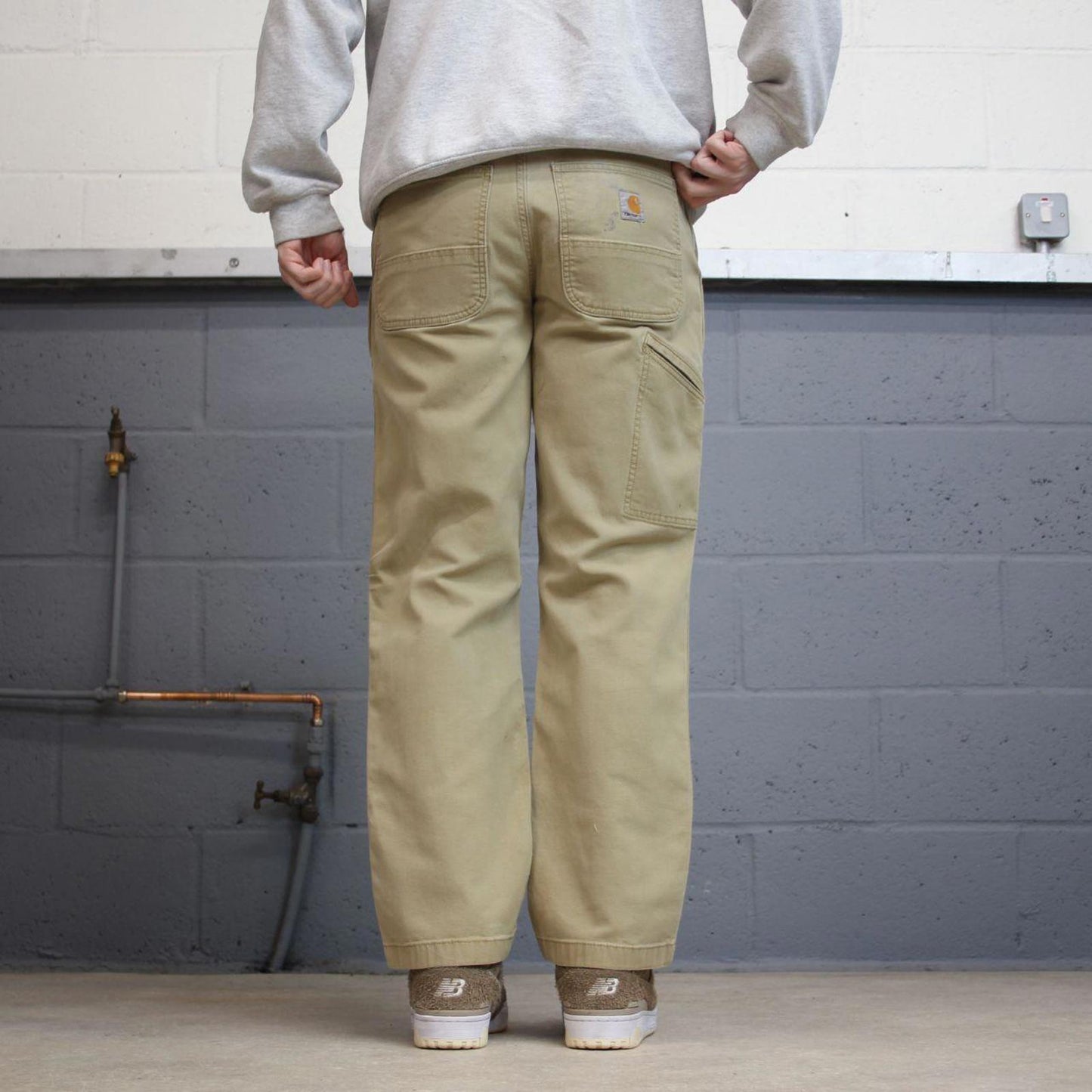 00s Carhartt carpenter pants tan W31L30 90s skater style relaxed fit cargos