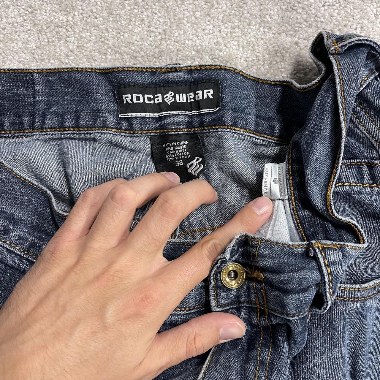 Rocawear embroidered jeans blue denim Y2K W38L32 Rocawear loose surf style pants embroidered design